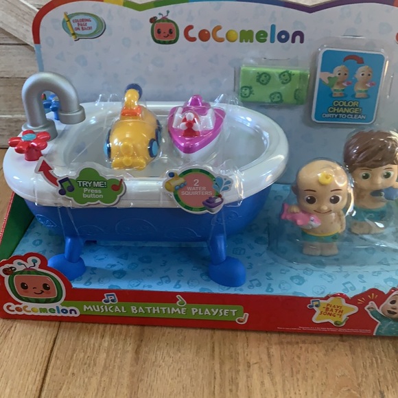 Cocomelon Bathtime playset - Picture 2 of 6